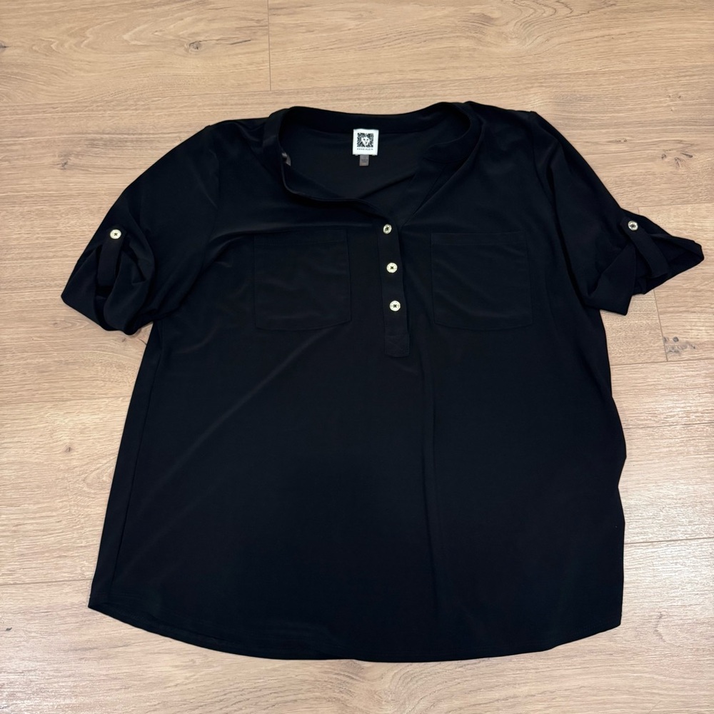 Anne Klein Black Short-Sleeve Henley Blouse